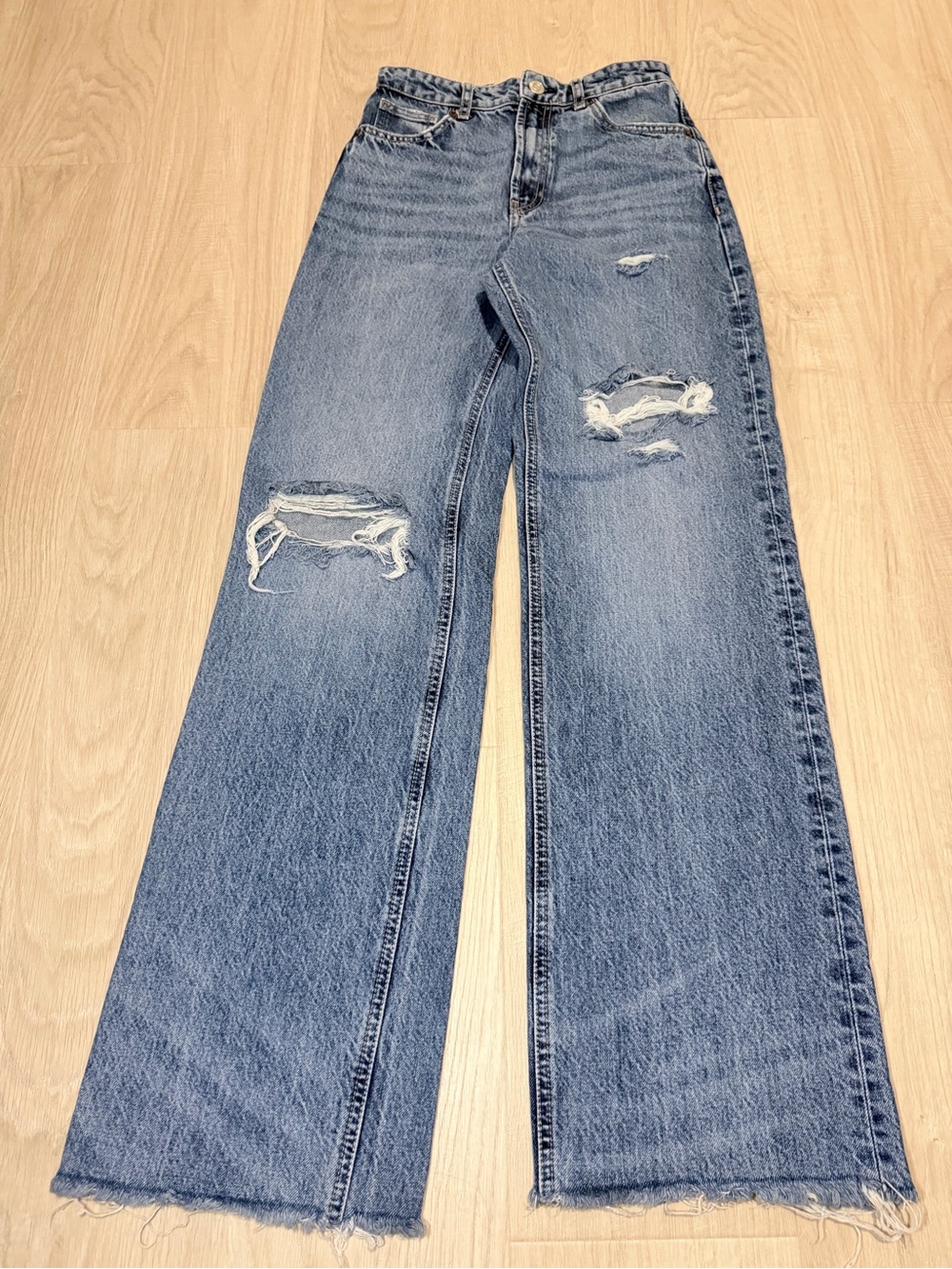 ZARA Distressed Straight Leg Blue Jeans